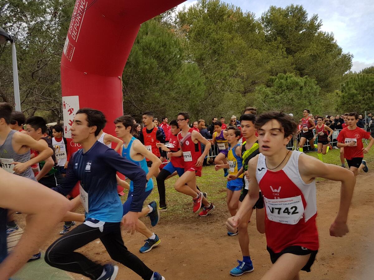 La Escuela de Atletismo participó en el Autonómico de Cross en Castellón
