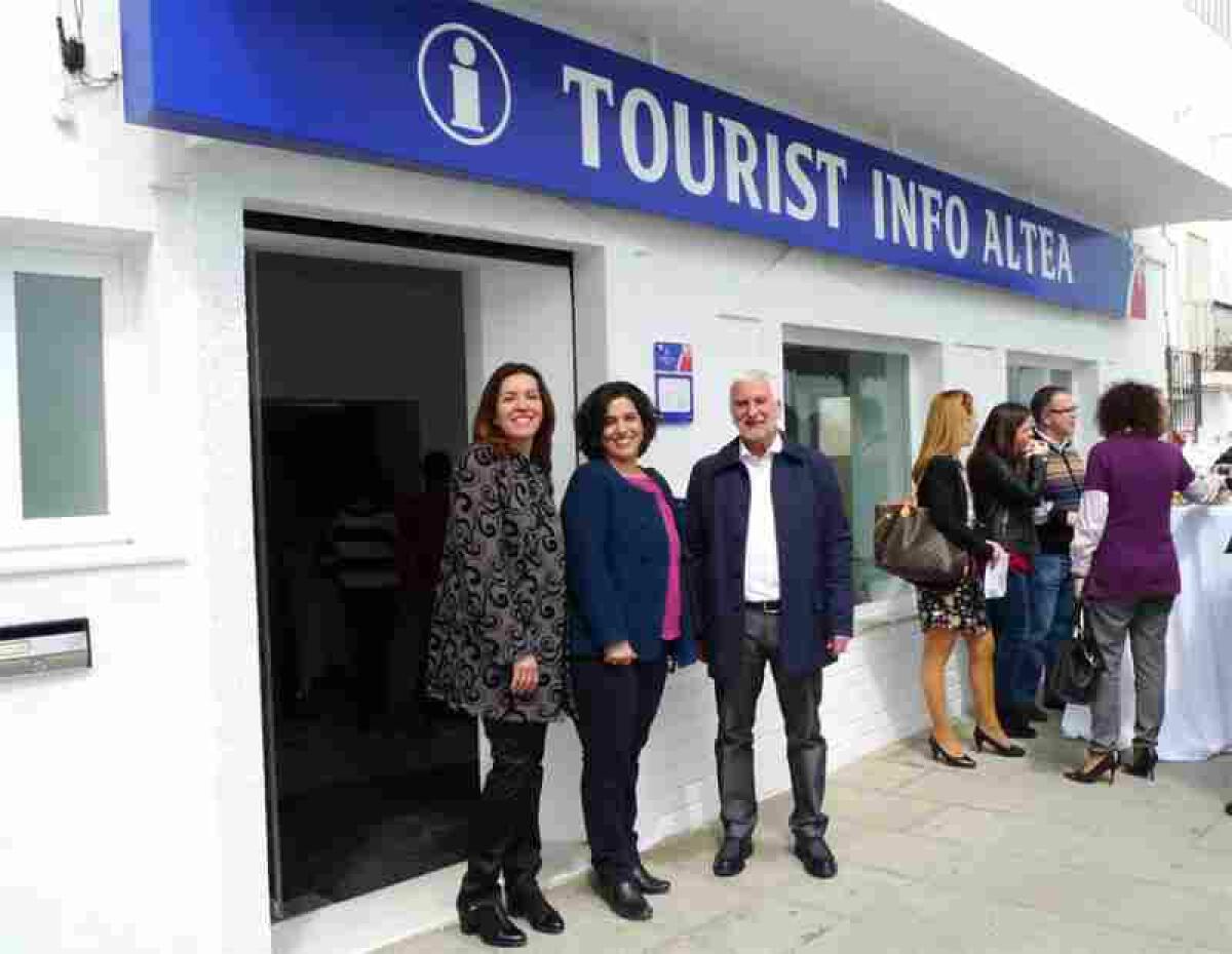 Altea · La Oficina Municipal de Turismo celebra su 25 aniversario