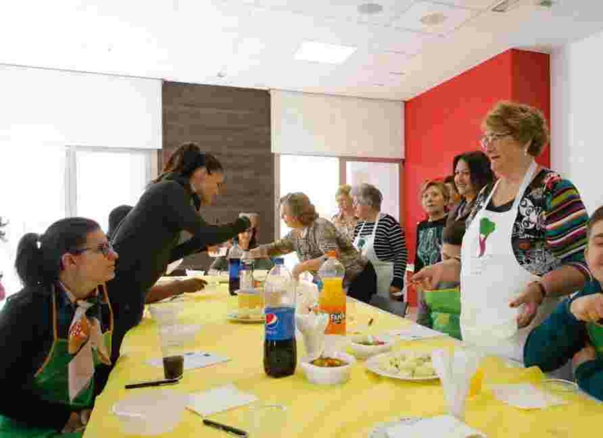 Alfaz · Arranca el taller de cocina saludable y sostenible