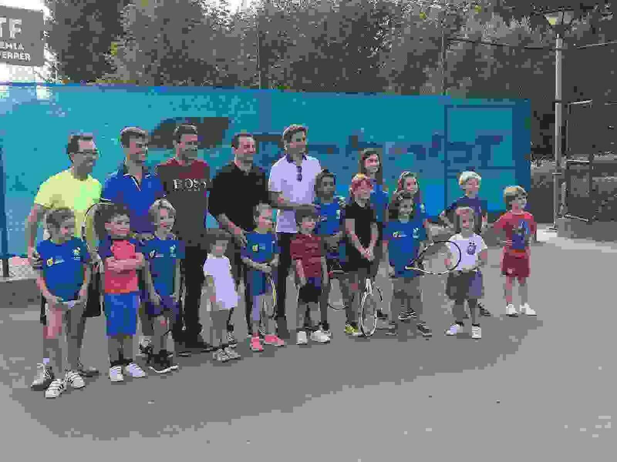 David Ferrer visita la Academia de Tenis Ferrer de La Nucía