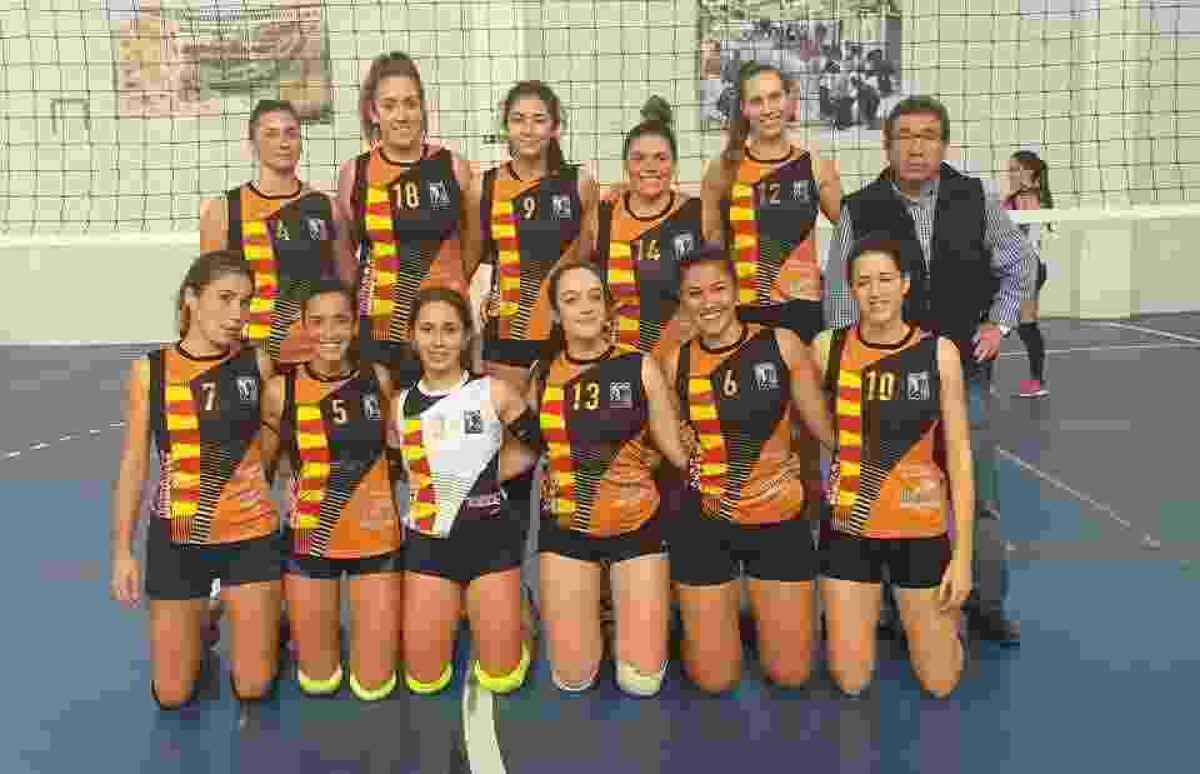 Cuarta victoria en liga de las senior del “Club Voleibol Finestrat” contra el C.V.San Vicente