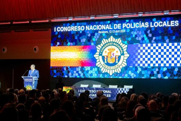 Benidorm congrega a más de 700 agentes de toda España en el I Congreso Nacional de Policías Locales 