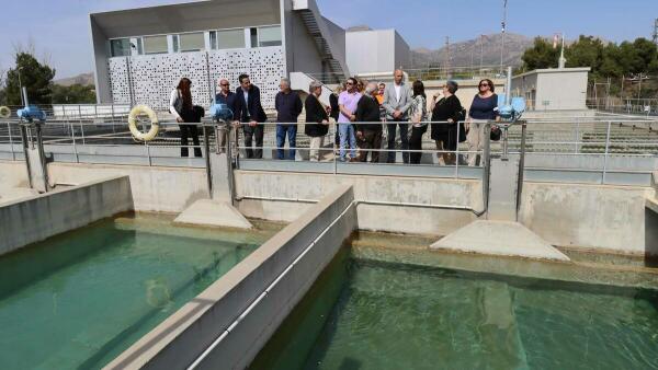Benidorm finaliza los actos con motivo del Día Mundial del Agua con una visita a la ETAP de las asociaciones vecinales