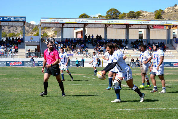 Victoria rotunda de Huesitos La Vila frente al Málaga, escalando hasta la tercera plaza de la liga élite, mirando a los play off.
